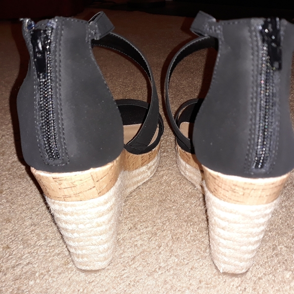REPORT Wedge Sandal..size 10..black - Picture 14 of 15